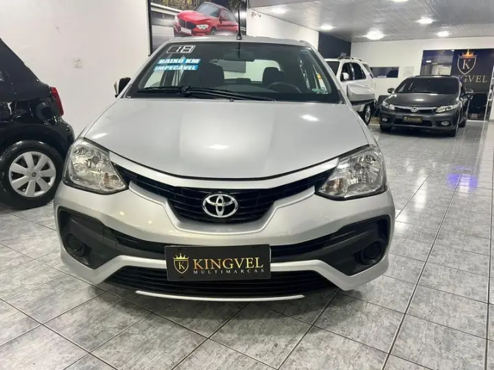 ETIOS HB X 13L MT