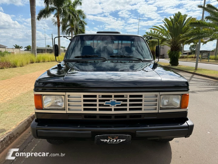 D20 4.0 Custom DE Luxe CS 8V