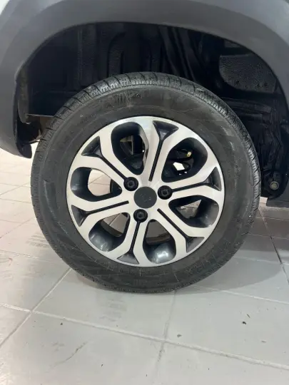 Kwid 1.0 12V 4P SCE FLEX ZEN