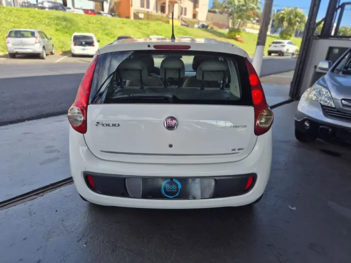 Palio ESSENCE Dualogic 1.6 Flex 16V 5p