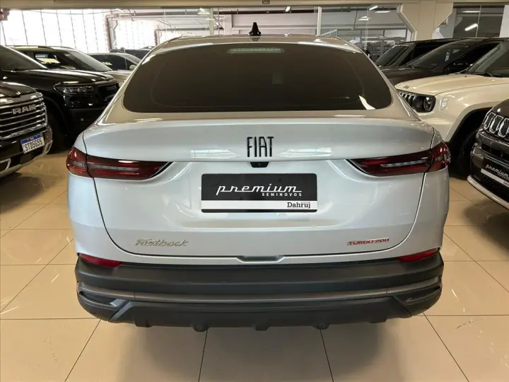 FASTBACK 1.0 TURBO 200 FLEX CVT