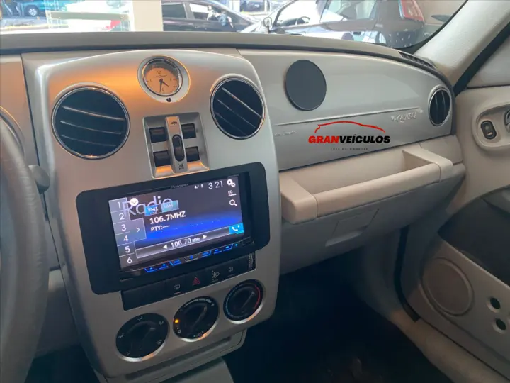 PT CRUISER 2.4 CLASSIC 16V GASOLINA 4P AUTOMÁTICO