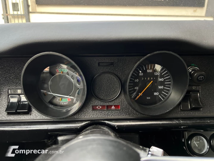 CARAVAN 4.1 Comodoro 12V