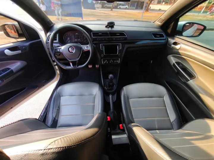 Saveiro 1.6 CL CABINE DUPLA