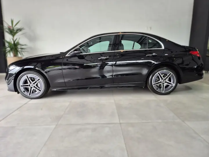 C 200 1.5 EQ Boost AMG Line