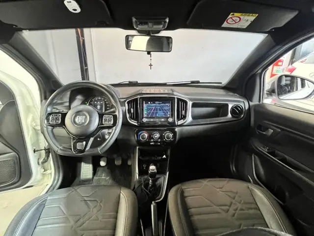 STRADA - 1.3 FIREFLY VOLCANO CD MANUAL