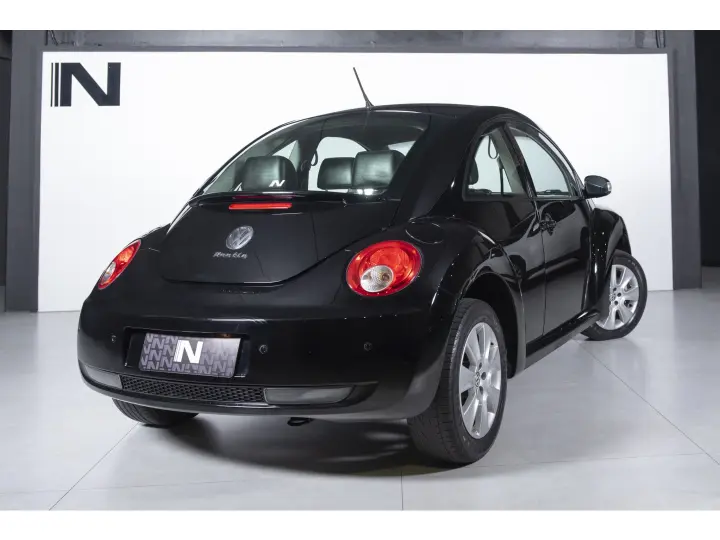 NEW BEETLE 2.0 MI 8V GASOLINA 2P TIPTRONIC