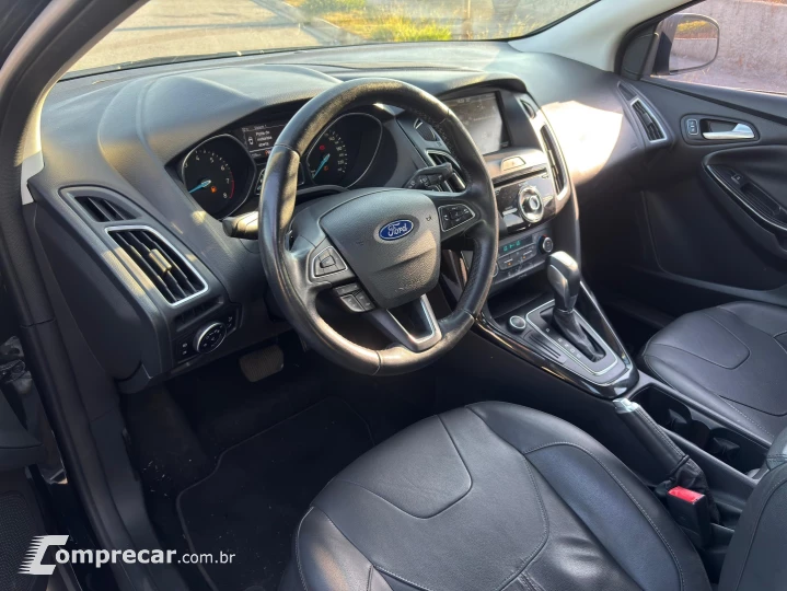 FOCUS 2.0 TITANIUM PLUS FASTBACK 16V FLEX 4P POWERSHIFT