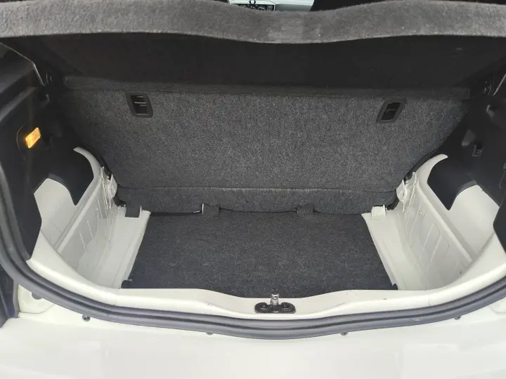 UP 1.0 TSI Move UP 12V