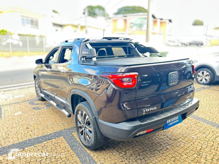 TORO 2.0 16V Turbo Ranch 4WD AT9