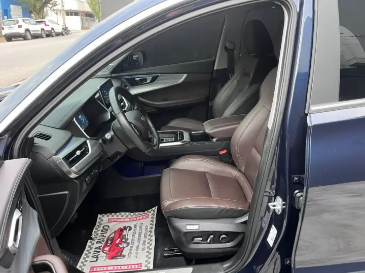 Tiggo 8 FOUNDER S EDITION 1.6 TGDi Aut.