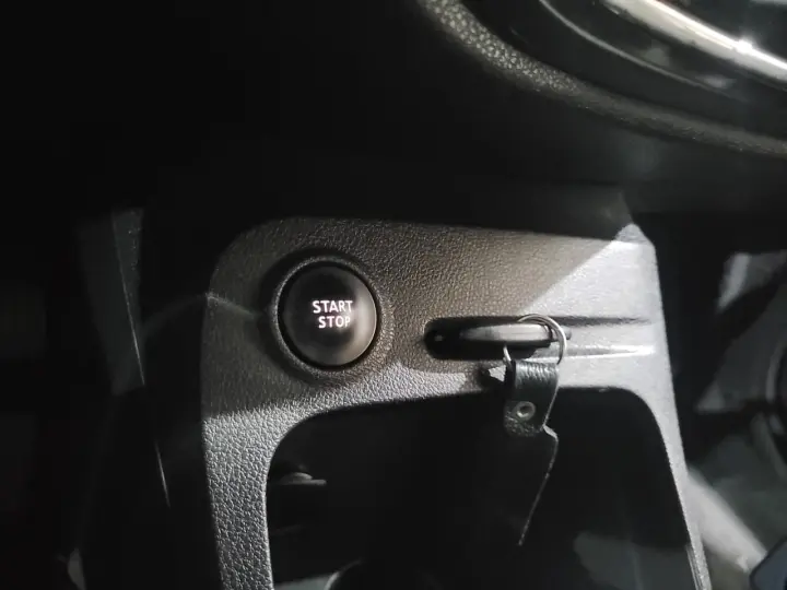 CAPTUR Intense 2.0 16V Flex 5p Aut.