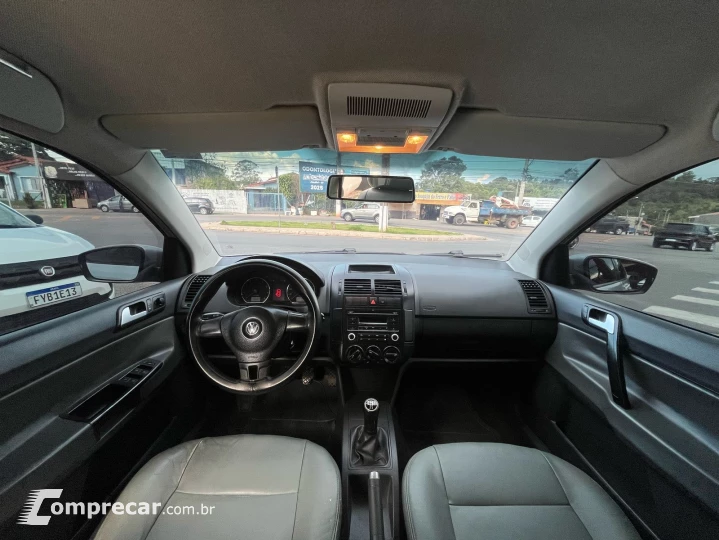 POLO 1.6 MI 8V