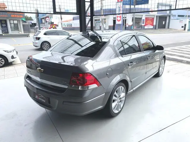 VECTRA SEDAN - 2.0 MPFI ELITE 8V 4P AUTOMÁTICO