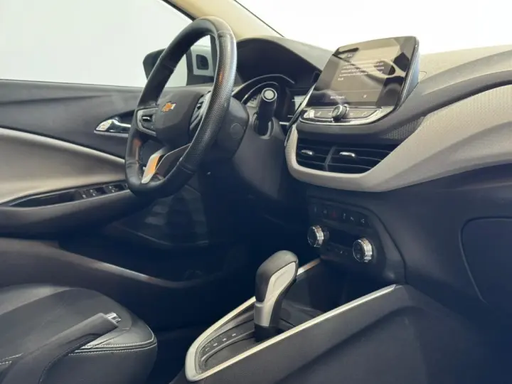 ONIX 1.0 TURBO FLEX PLUS PREMIER AUTOMÁTICO