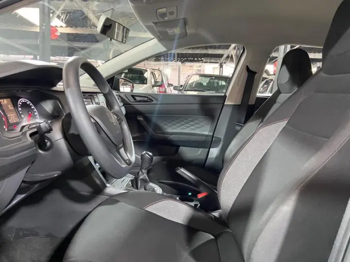 POLO TRACK 1.0 FLEX 12V 5P