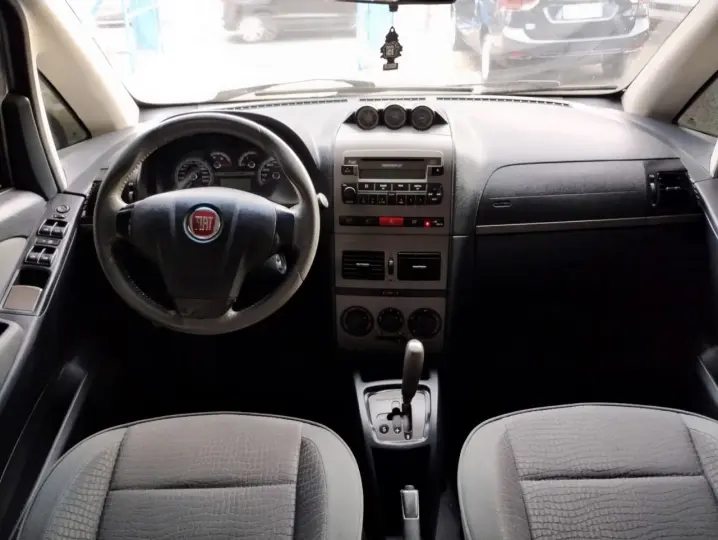 Idea 1.8 16V 4P FLEX ADVENTURE DUALOGIC AUTOMATIZADO