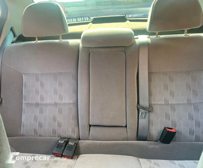 VECTRA 2.0 MPFI Elegance 8V 140cv