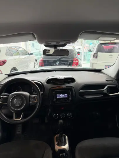 RENEGADE 1.8 16V Sport