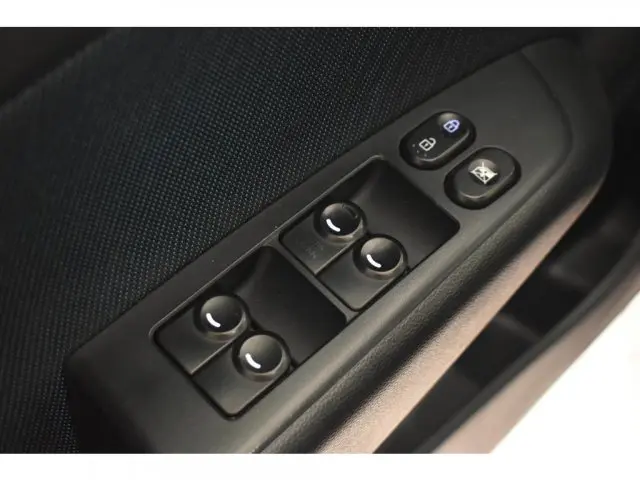 HB20 - 1.6 COMFORT PLUS 16V 4P AUTOMÁTICO