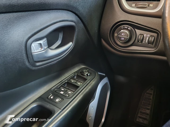 RENEGADE 2.0 16V Turbo Longitude 4X4