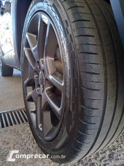 RENEGADE 1.8 16V Limited