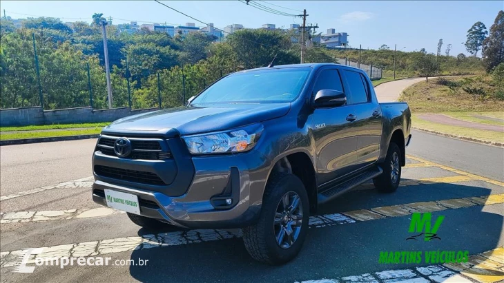 HILUX 2.8 D-4d Turbo CD SR 4X4