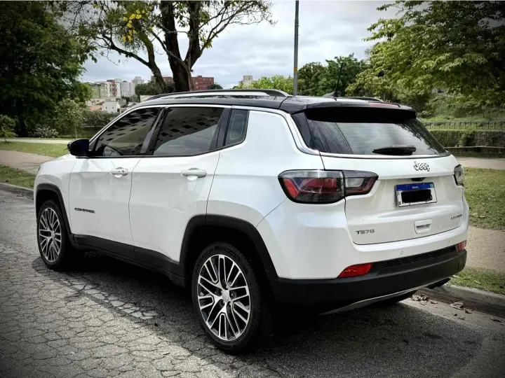 COMPASS 1.3 T270 TURBO FLEX LIMITED AT6