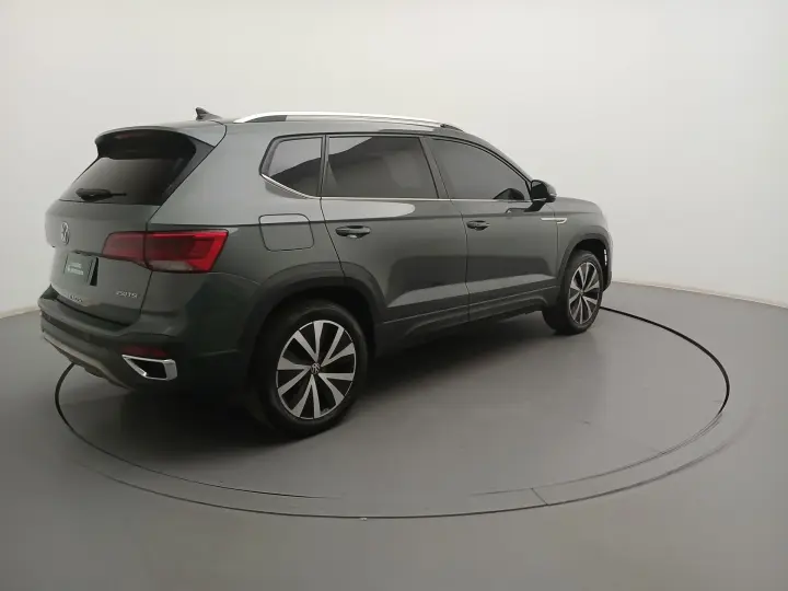 TAOS 1.4 250 TSI TOTAL FLEX HIGHLINE AUTOMÁTICO