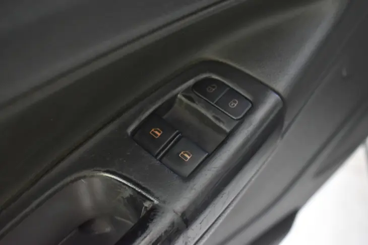 VOYAGE 1.6 MI Comfortline 8V