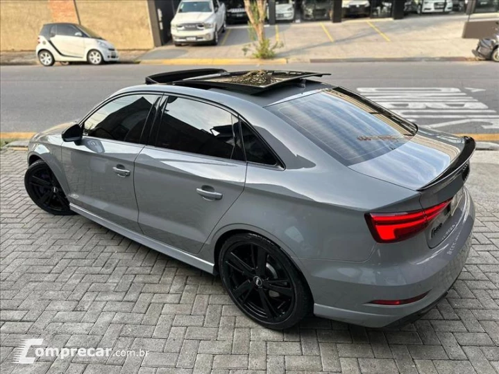 RS3 2.5 TFSI Sedan Quattro