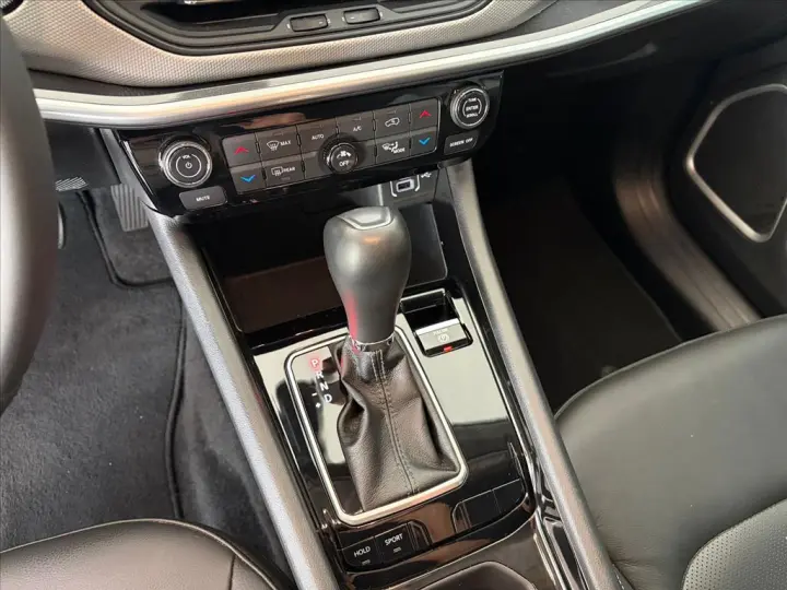 COMPASS 1.3 T270 TURBO FLEX LONGITUDE AT6