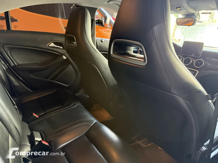 CLA 180 1.6 CGI GASOLINA 7G-DCT