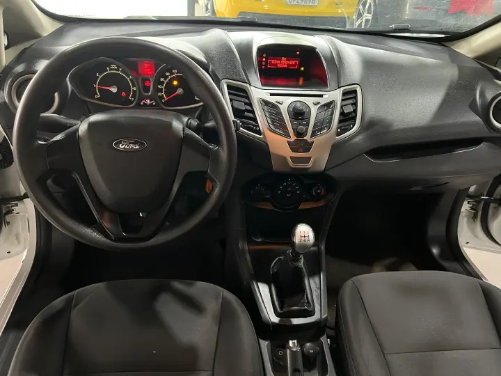 FIESTA 1.6 SE HATCH 16V FLEX 4P MANUAL