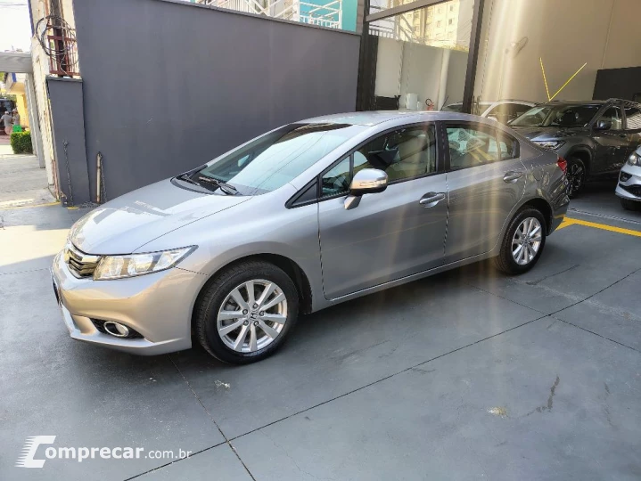 Civic Sedan LXR 2.0 Flexone 16V Aut. 4p