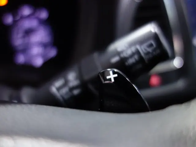 HR-V - 1.8 16V EX 4P AUTOMÁTICO