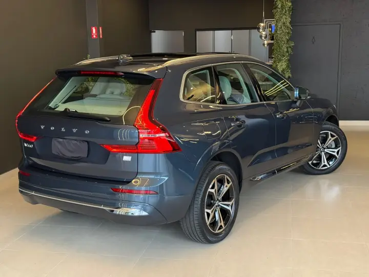 XC60 2.0 T8 Recharge Inscription Expression AWD Geartronic