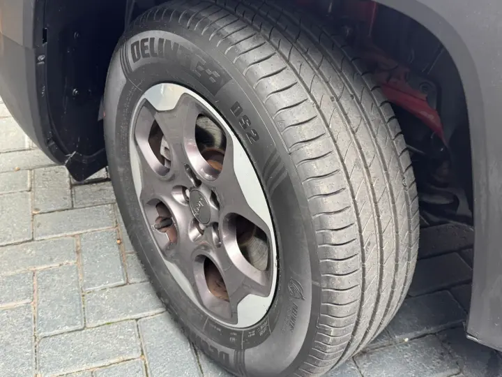 RENEGADE 1.8 16V Sport