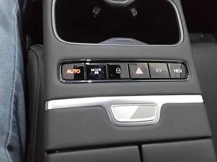 7 1.5 TGDI PHEV PRESTIGE DHT