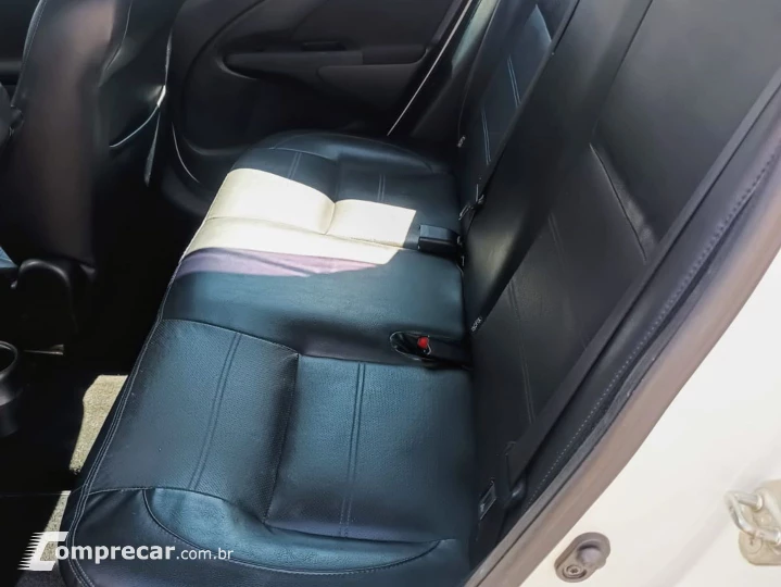 Etios 1.5 Platinum Sedan 16V Flex 4P Automático