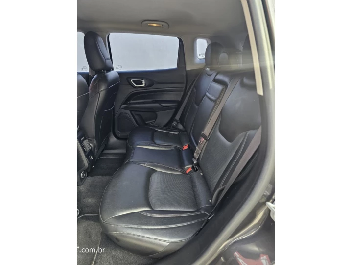 COMPASS 1.3 T270 TURBO FLEX LONGITUDE AT6