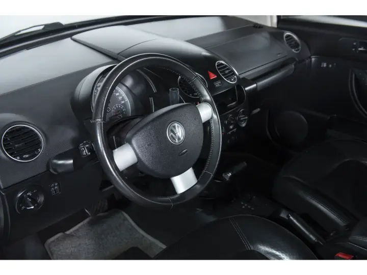 NEW BEETLE 2.0 MI 8V GASOLINA 2P TIPTRONIC