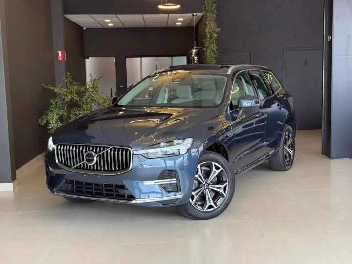XC60 2.0 T8 Recharge Inscription Expression AWD Geartronic