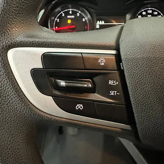 ONIX HATCH 1.0 12V Flex 5p Mec.