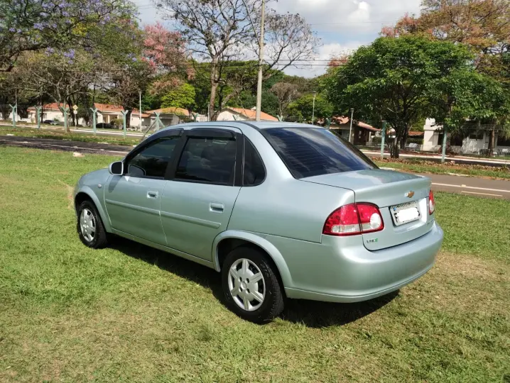 CLASSIC 1.0 MPFI LS 8V