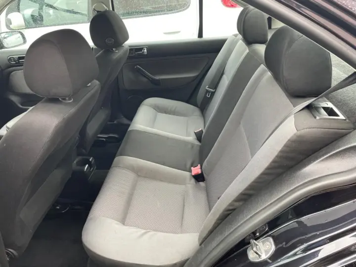 BORA 2.0 MI 8V GASOLINA 4P MANUAL