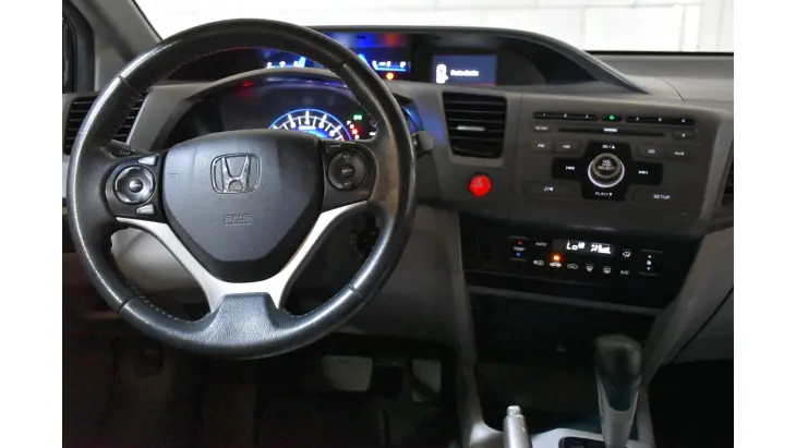 CIVIC - 1.8 LXS 16V 4P AUTOMÁTICO