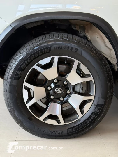 HILUX SW4 2.8 D-4d Turbo Diamond 7L 4X4