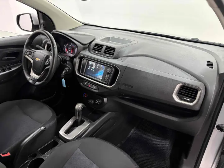 SPIN 1.8 LT 8V FLEX 4P AUTOMÁTICO