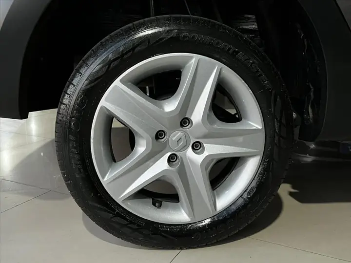 LOGAN 1.6 16V SCE FLEX ZEN X-TRONIC